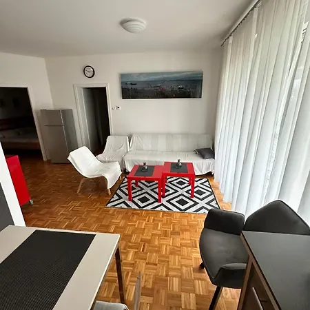 Διαμέρισμα Apartman Munida Μεντουλίν